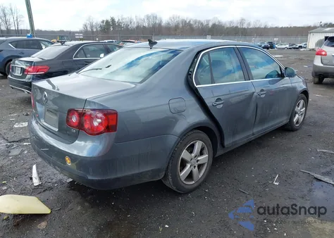 2009 Volkswagen Jetta Se z USA, uszkodzony, nr VIN 3VWRZ71K29M146154